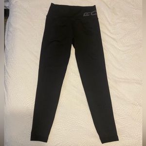 ECHT Arise Scrunch Leggings